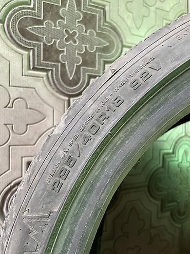 22540 r18: Шины 225 / 40 / R 18, Всесезонная, Б/у, Пара, Легковые, Dunlop — 2