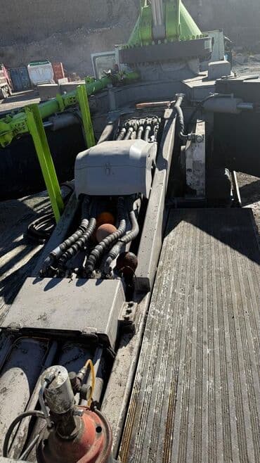 зеркала токмок: Бетононасос, Mercedes-Benz, 2018 г. — 14