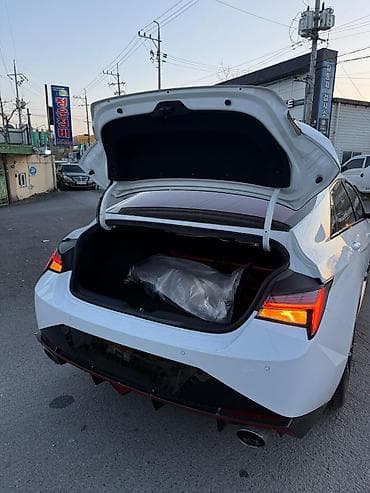 Продажа авто: Hyundai Elantra: 2021 г., 2 л, Автомат, Бензин, Седан — 9