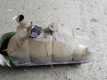 кош трактор: Бачок Mercedes-Benz 1996 г., Б/у, Оригинал, Германия — 8