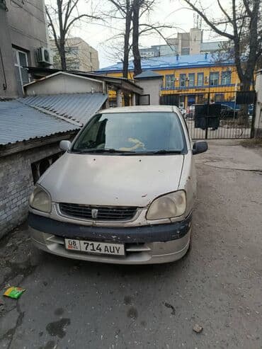 жигули багажник: Toyota Raum: 2000 г., 1.5 л, Автомат, Бензин, Универсал — 3