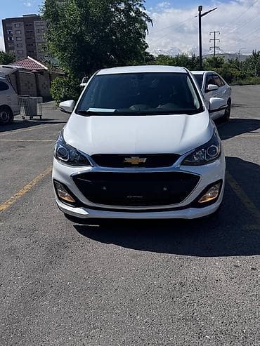 Chevrolet Spark: 2019 г., 1 л, Автомат, Бензин, Хэтчбэк
