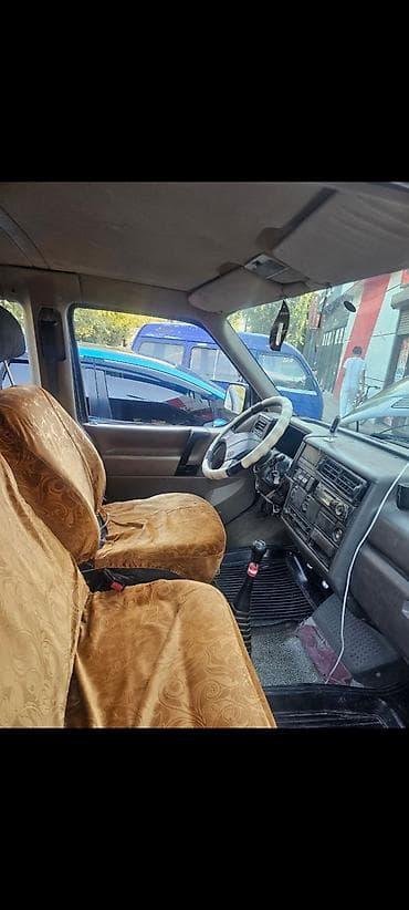 cd 70: Volkswagen Transporter: 1991 г., 2.4 л, Механика, Дизель, Минивэн — 7