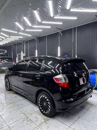 fit rs: Honda Fit: 2010 г., 1.5 л, Автомат, Бензин, Хэтчбэк — 7