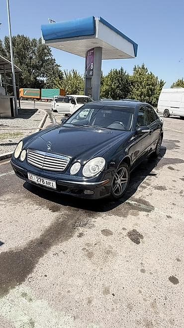 Mercedes-Benz E-Class: 2005 г., Седан — 4