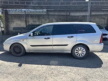 школа фабия: Ford Focus: 2001 г., 1.6 л, Ручные, Бензин, Универсал — 5