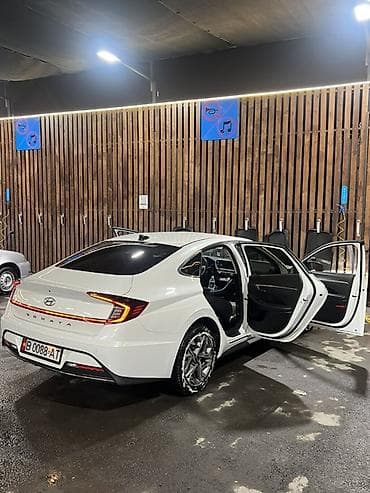 Hyundai Sonata: 2021 г., 2 л, Автомат, Газ, Седан — 3