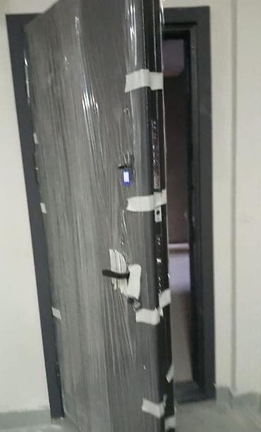 81: 2 комнаты, 82 м², Аламедин-1 мкр 2 этаж, ПСО (под самоотделку) — 1
