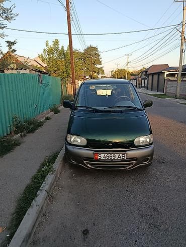 mini kooper: Просторный компактвэн/минивэн зеленого цвета с серыми бамперами — 6