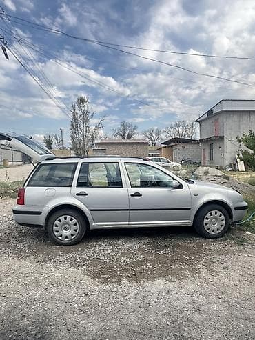 салон гольф 4: Volkswagen Bora: 1999 г., Механика, Бензин, Универсал — 2