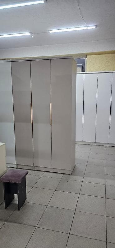 Үй жана бакча: Шифоньерлер, кийидер үчүн шкафтар, Жаңы, Түз — 1