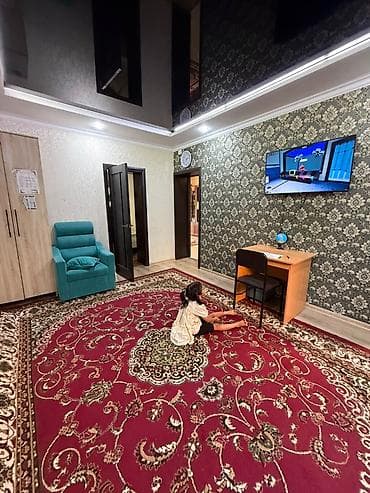 70 сом: 💎СРОЧНО ПРОДАЕТСЯ ДОМ 🏢Комнат: 4 🏘️Микрорайон: Рабочий Городок — 2