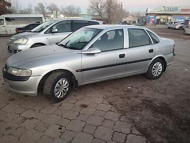 Opel: Opel Vectra: 1997 г., 1.8 л, Механика, Бензин, Седан — 4