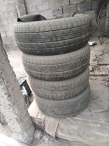 Комплект из 4 автомобильных шин. - Тип: зимние/всесезонные