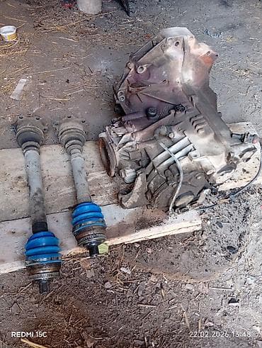 Детали КПП и трансмиссии: Коробка передач Механика Volkswagen Оригинал — 1