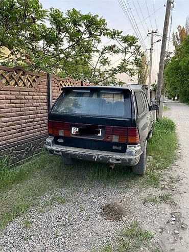 муссо жип: Ssangyong Musso: 1994 г., Кол менен иштөөчү, Дизель, Жол тандабас — 1