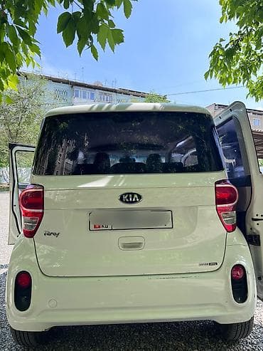 wolksvagen sharan: Kia Ray: 2018 г., 1 л, Автомат, Бензин, Минивэн — 7