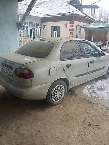 Daewoo Lanos: 1997 г., Механика, Бензин, Седан at lalafo.kg Daewoo Lanos: 1997 г., Механика, Бензин, Седан