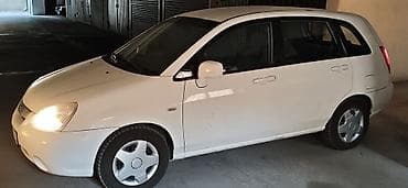 машино: Suzuki Liana: 2002 г., 1.6 л, Механика, Бензин, Хэтчбэк — 2