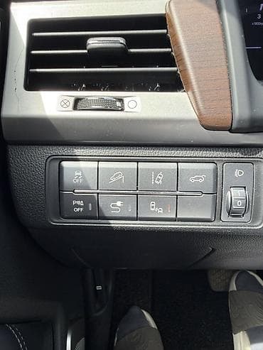 двс рекстон: Ssangyong Rexton: 2018 г., 2.2 л, Автомат, Дизель, Внедорожник — 10