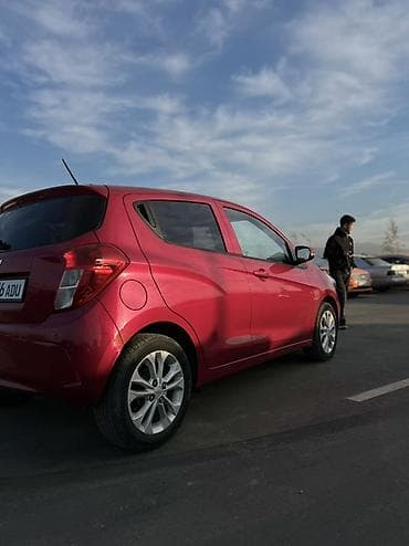 Продажа авто: Chevrolet Spark: 2019 г., 1 л, Вариатор, Бензин, Хэтчбэк — 3