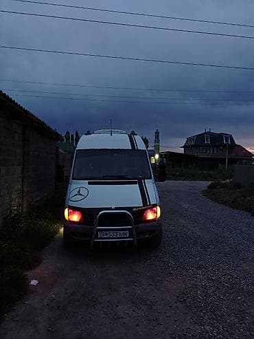 sprinter 2 7: Mercedes-Benz Спринтер: 2003 г., 2.2 л, Механика — 1