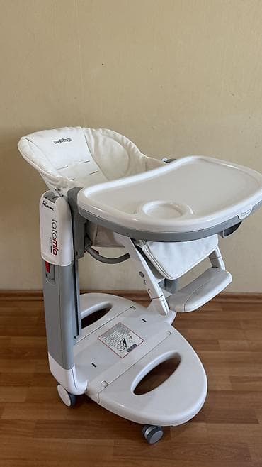 для еды: Стульчик для кормления, Б/у, Peg perego, Пластик, Трансформер, цвет - Белый, Самовывоз — 2