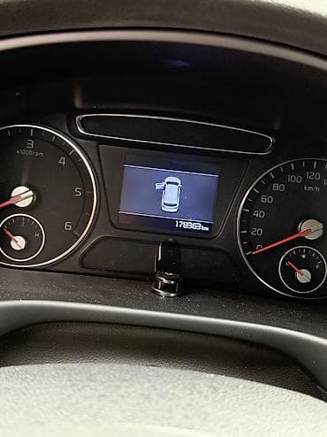 возможен обмен на дом: Kia Sorento: 2019 г., 2 л, Автомат, Дизель, Кроссовер — 10
