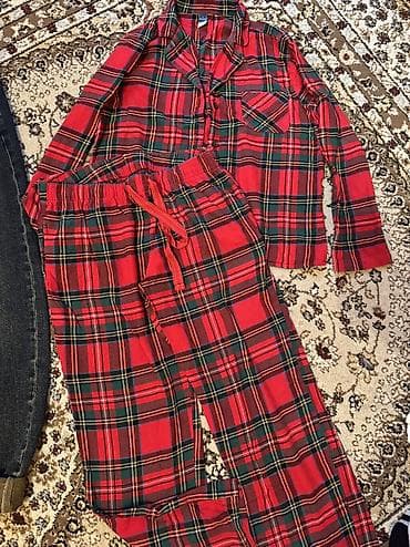 Пижама от old navy в отличном состоянии размер s at lalafo.kg Пижама от old navy в отличном состоянии размер s