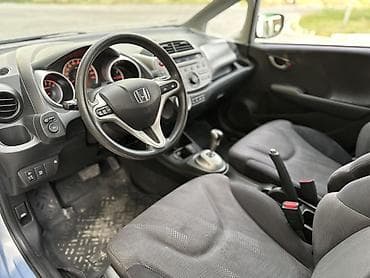 jazz 2008: Honda Jazz: 2009 г., 1.3 л, Робот, Бензин, Хэтчбэк — 6