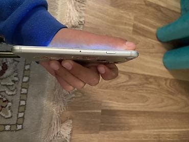 чехол для iphone 7: IPhone 7, Б/у, 128 ГБ, Серебристый, Чехол, 100 % — 7
