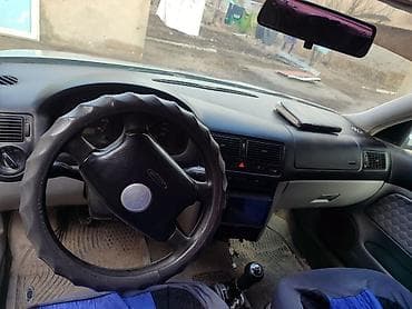 Volkswagen: Volkswagen Golf: 1998 г., 1.4 л, Механика, Бензин, Хэтчбэк — 5