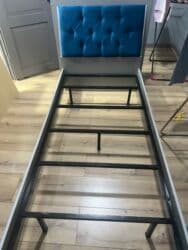 односпалка кровать: Продаю в отличном состоянии две кровати Односпальная кровать с мягким — 3