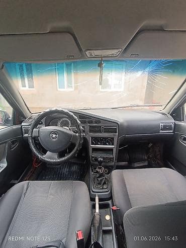 camry 7: Daewoo Nexia: 2009 г., 1.6 л, Механика, Бензин, Седан — 5