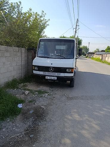 Транспорт: Грузовик, Mercedes-Benz, Стандарт, Б/у — 2