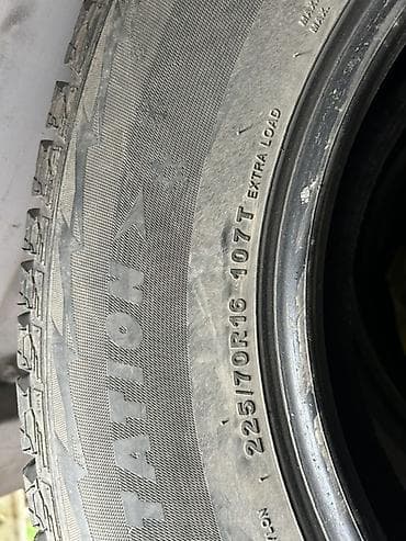 hero 4: Шины 225 / 70 / R 16, Зима, Б/у, Комплект, Легковые, Kapsen — 3