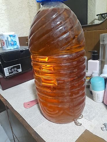 Продаю масло (сафлор) чистая натуральная, цена договорная! Продаю
