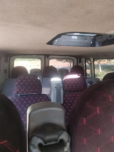 sprinter 4 4: Ford Transit: 2003 г., Дизель, Минивэн — 8