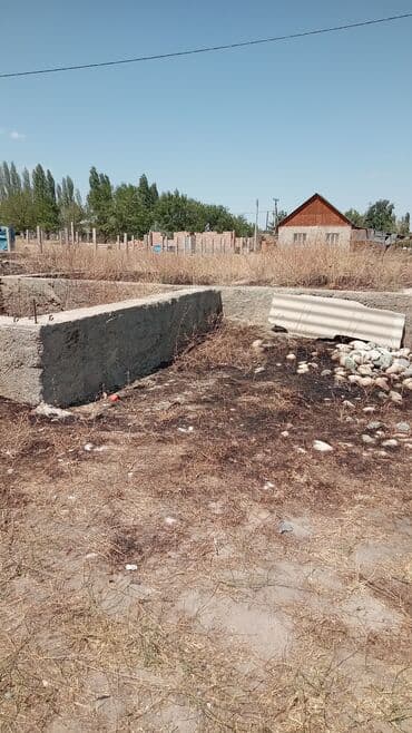 продаю дом бишкек чон арык: Дом, 80 м², 3 комнаты, Собственник — 19