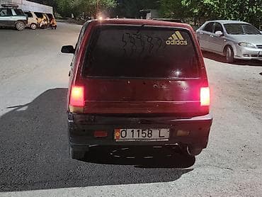 Chevrolet : 1997 г., 0.8 л, Механика, Бензин, Хэтчбэк