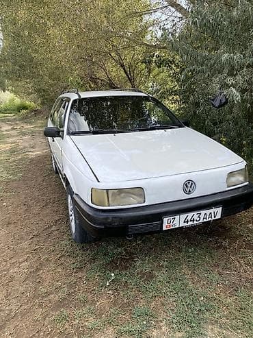 Volkswagen Passat Variant: 1991 г., 1.8 л, Механика, Бензин, Универсал