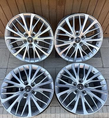 Литые Диски R 18 Toyota, Комплект, отверстий - 5, Б/у