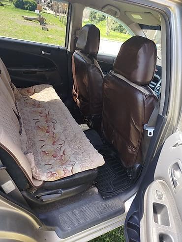 авто сатылат: Honda Stream: 2002 г., 2 л, Автомат, Бензин, Вэн/Минивэн — 8