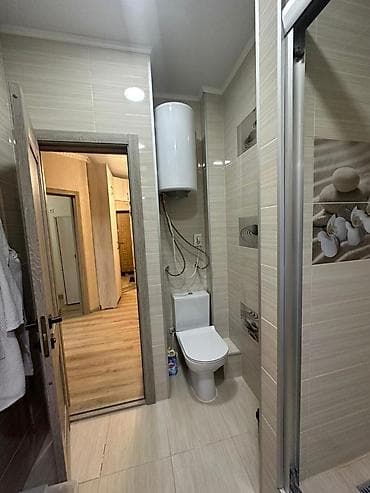 караа: 1 бөлмө, Менчик ээси, Чогуу жашоосу жок, Жарым -жартылай эмереги бар — 6