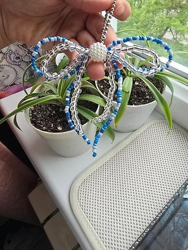 бисер цепочка: Подвеска-брелок «Бант» из бисера и бусин. - Декор в форме банта — 2