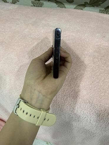 фотоаппарат instax: Samsung Galaxy S23 Ultra, Б/у, 512 ГБ, цвет - Черный, 1 SIM, eSIM — 5