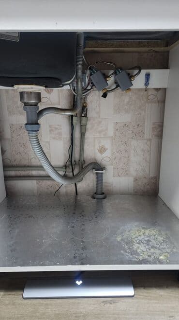 тумбочка для кухни с ящиками: Смеситель для раковины, Новый, Материал: Пластик, Покрытие: Другое покрытие — 10