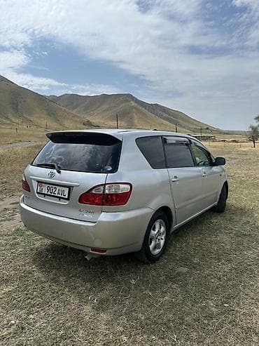 highlander platinum: Toyota Ipsum: 2001 г., 2.4 л, Автомат, Газ, Минивэн — 3