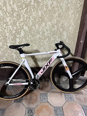 фикс джикс: Шоссейный велосипед, Рама M (156 - 178 см), Б/у — 1