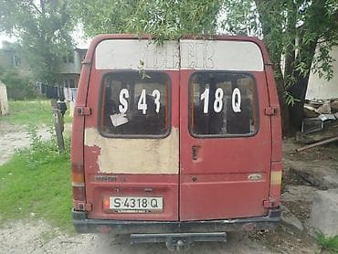 орс стекло: Ford Transit: 1995 г., 2 л, Механика, Бензин, Фургон — 3